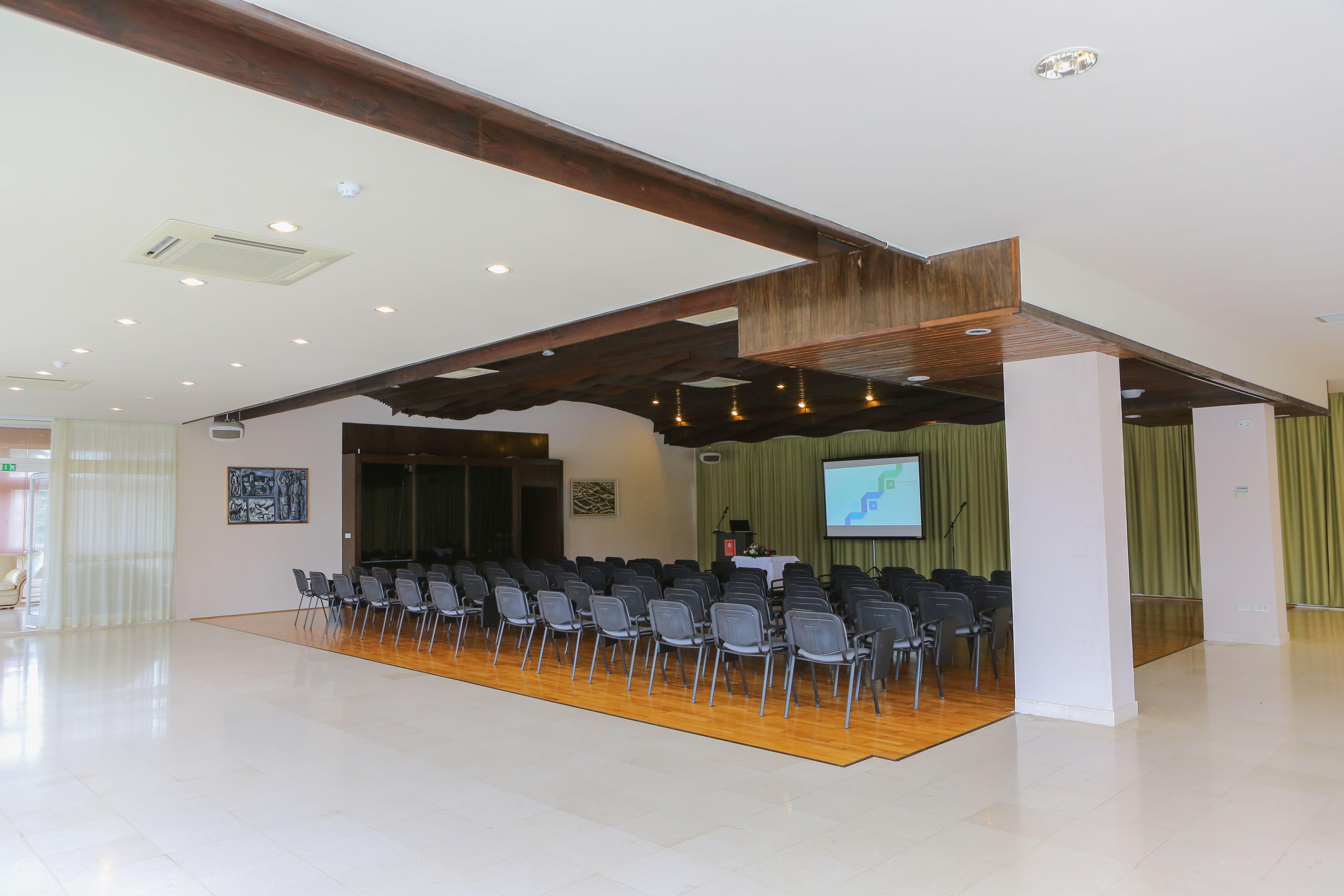 Aminess Vival Velaris Resort Supetar Bagian luar foto