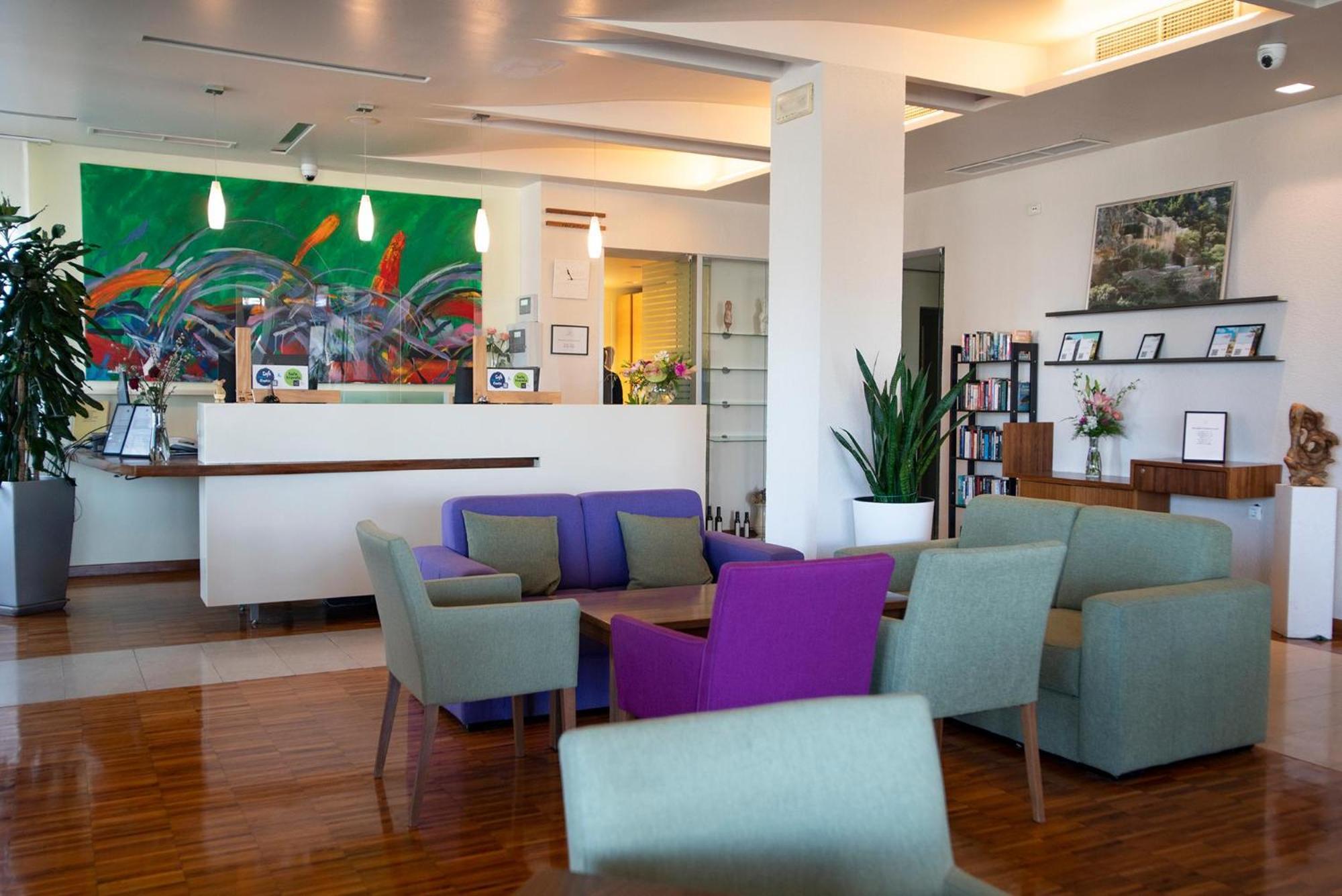Aminess Vival Velaris Resort Supetar Bagian luar foto