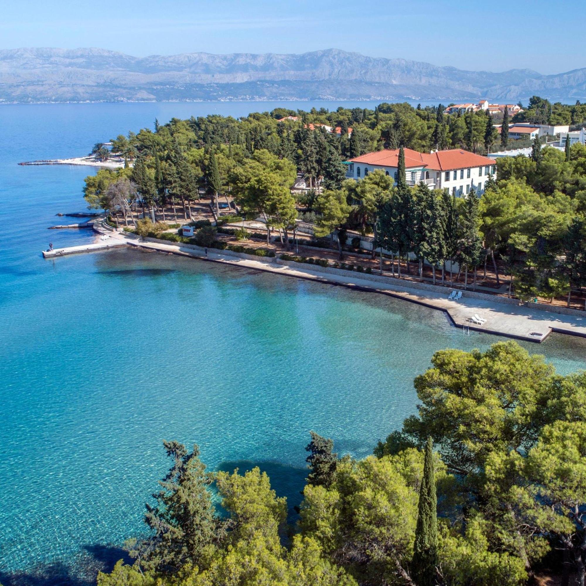 Aminess Vival Velaris Resort Supetar Bagian luar foto
